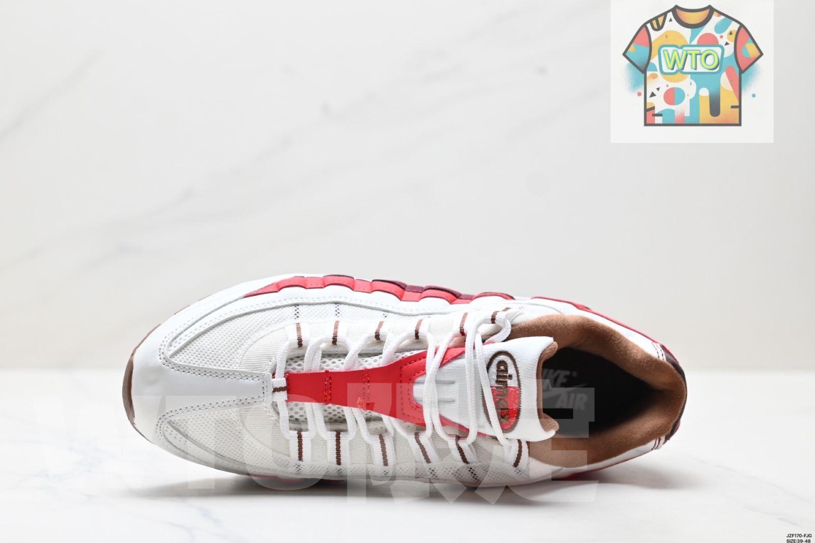 今日 NIKE AIR MAX 95 TT 在庫 価格 復古ランニング エアクッション マルチユーススニーカー