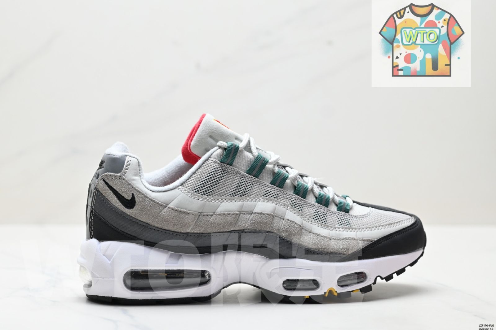 今日 NIKE AIR MAX 95 TT 在庫 価格 復古ランニングスニーカー エアクッション マルチユース