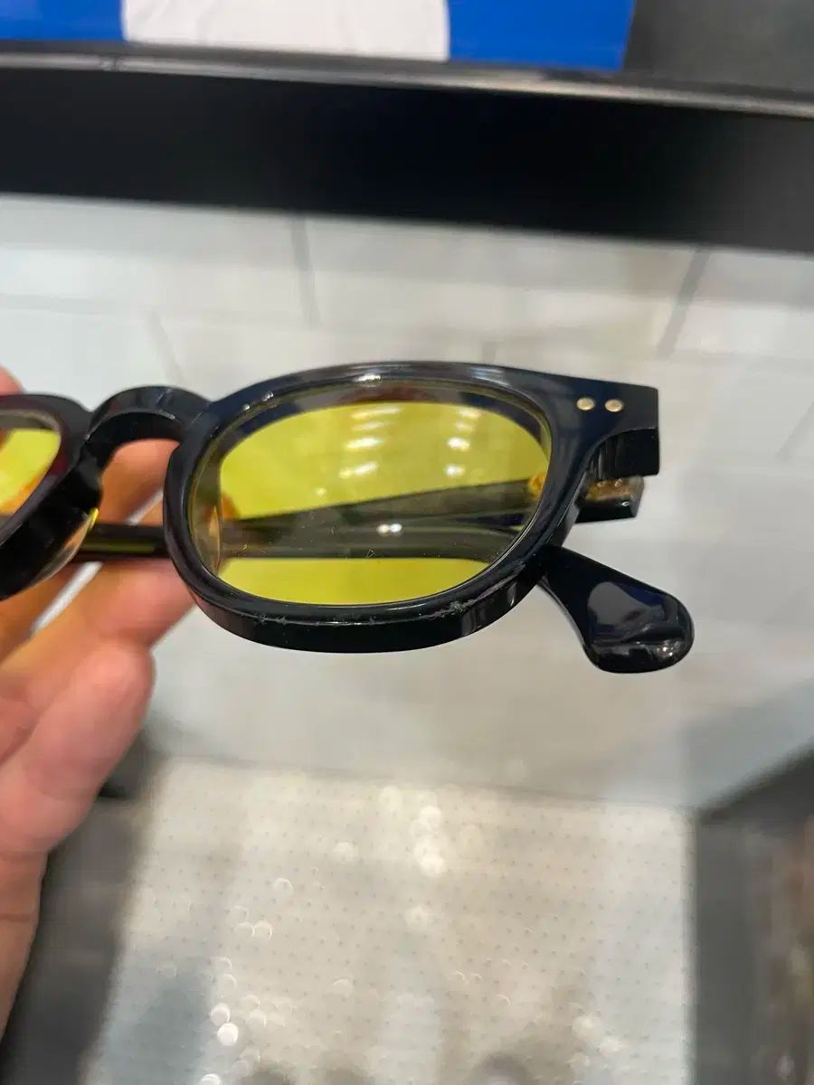 ジェントルモンスター