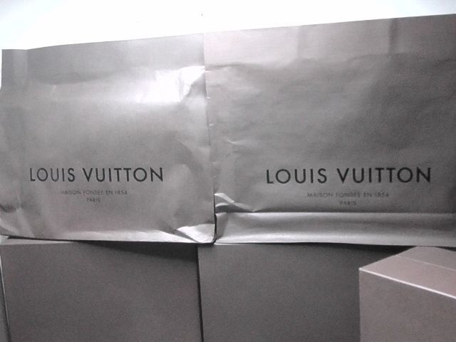 Louis Vuitton ルイヴィトン 空き箱 空箱 紙袋 2511 M - メルカリ