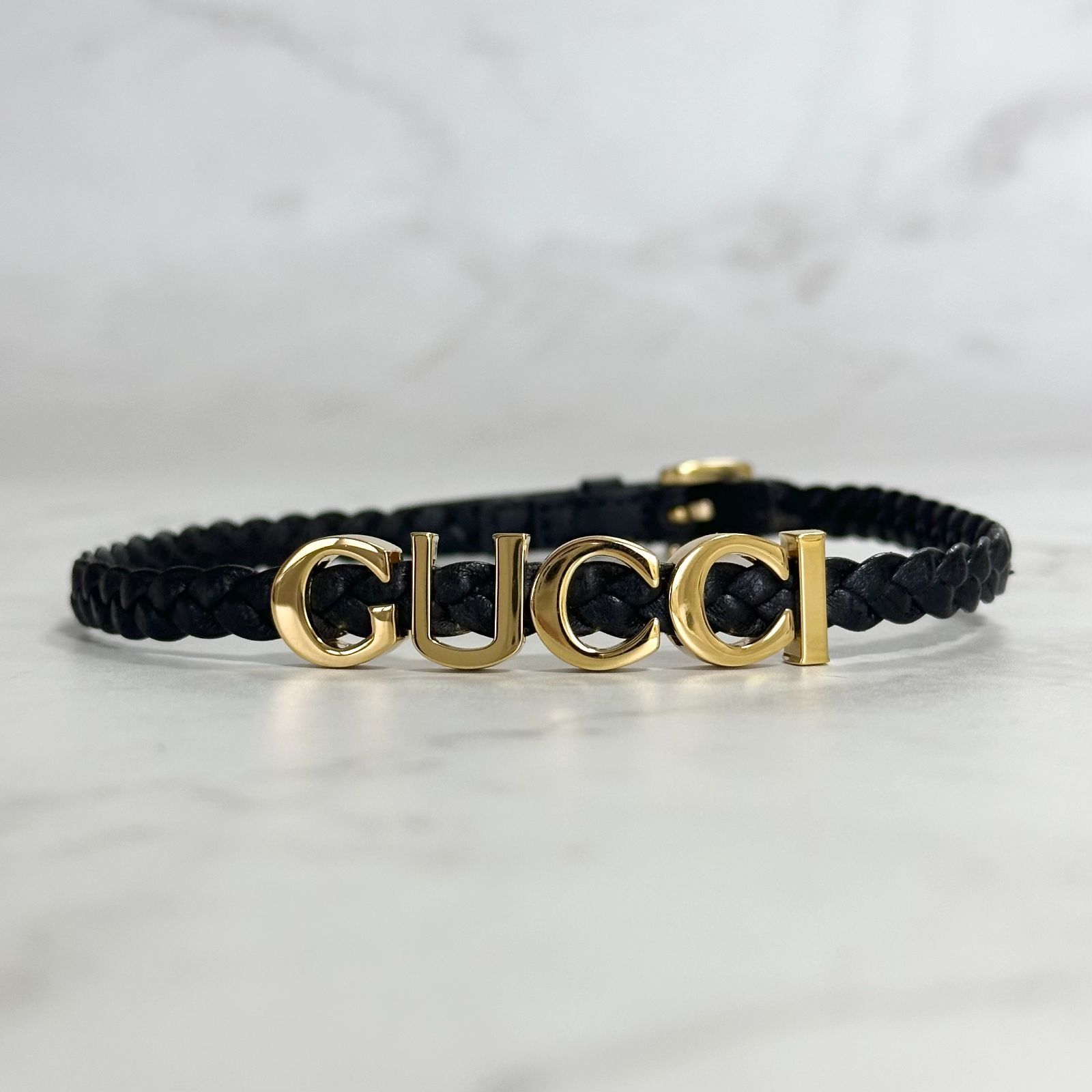 GUCCI チョーカー ロゴ レザー ブラック ゴールド 黒 グッチ 