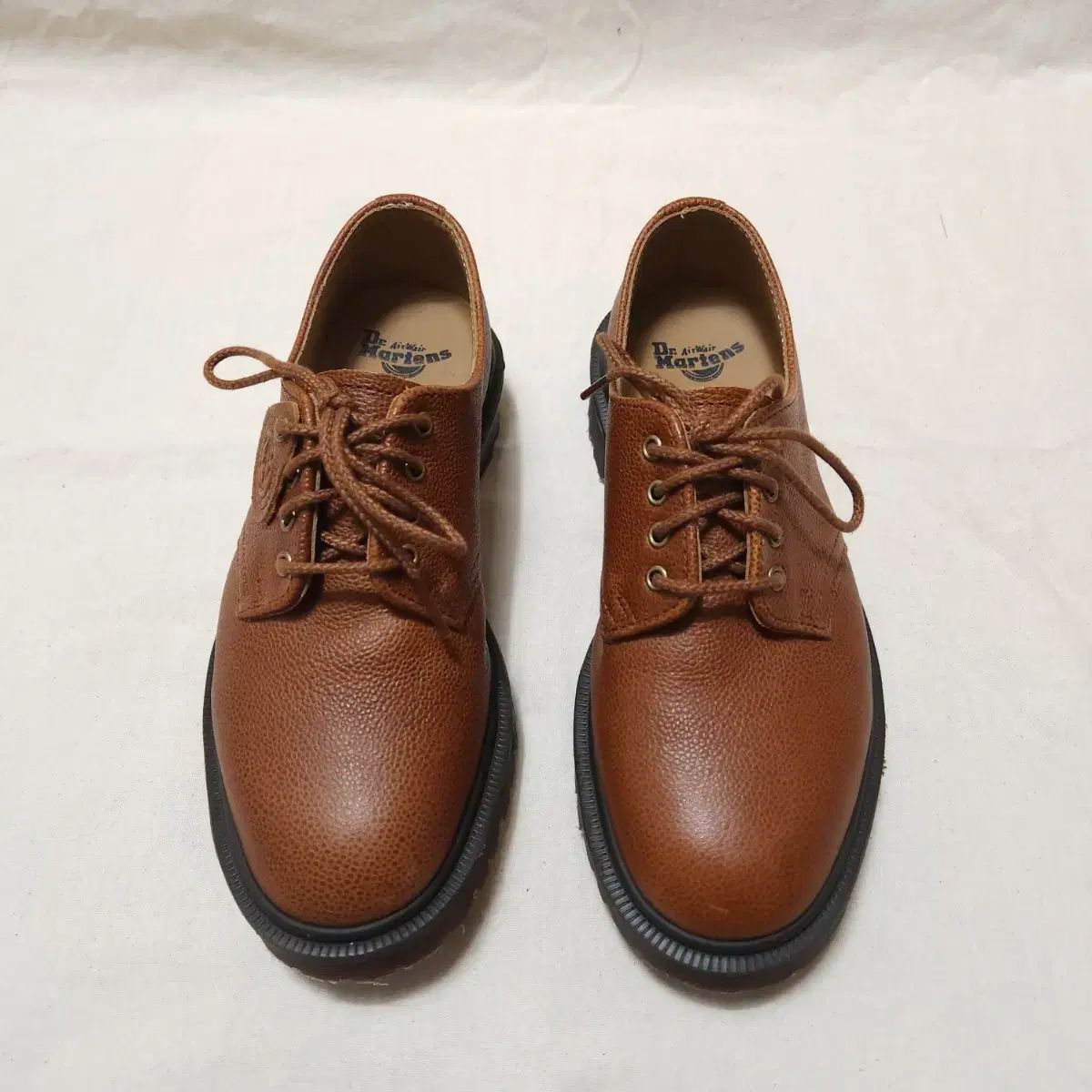 3 UK DR. MARTENS ドクターマーチン ブラウン SMITHS 225 230