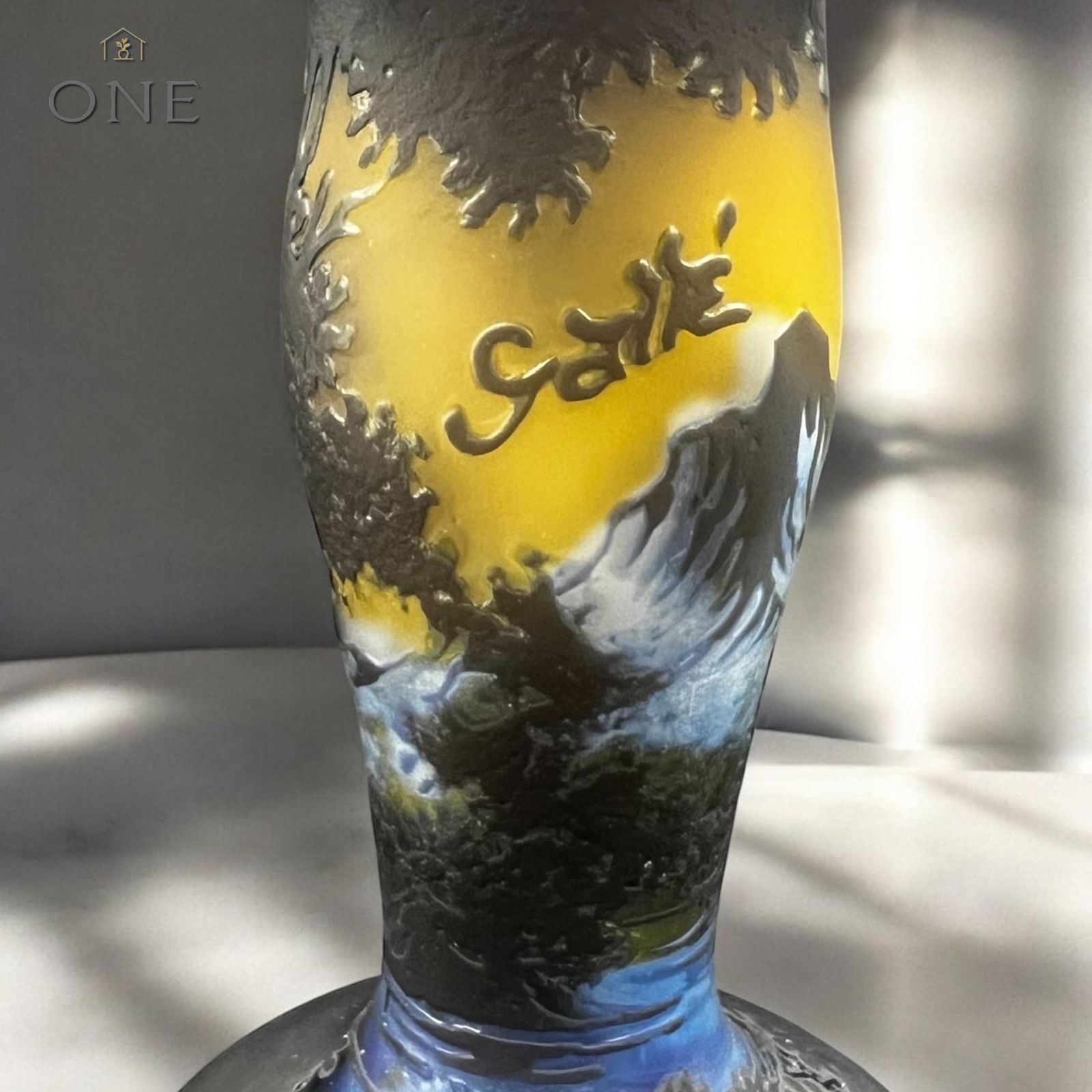 ◆証明書付◆EmileGalleエミールガレランプ　カメオ彫　高さ32cm 証明書付】エミールガレEmileGalle 卓上ランプ カメオ彫り ◇証明書付