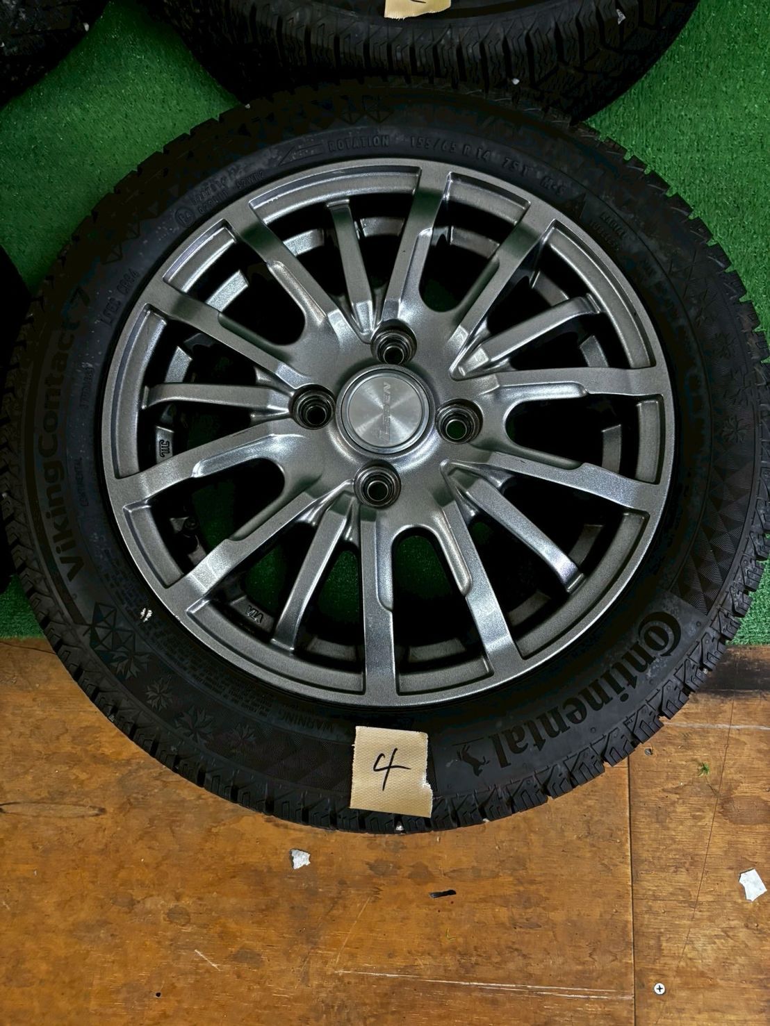  スバル サンバーディアス TW 2スーパーチャージャー スタッドレスタイヤ 社外アルミホイール155 65 14 み 14インチ タイヤ ホイールセット
