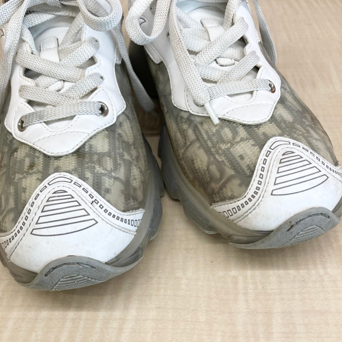 Christian Dior クリスチャンディオール Dior Vibe ディオール