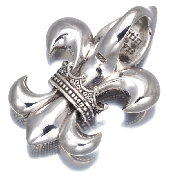 ペンダントトップ クラウン