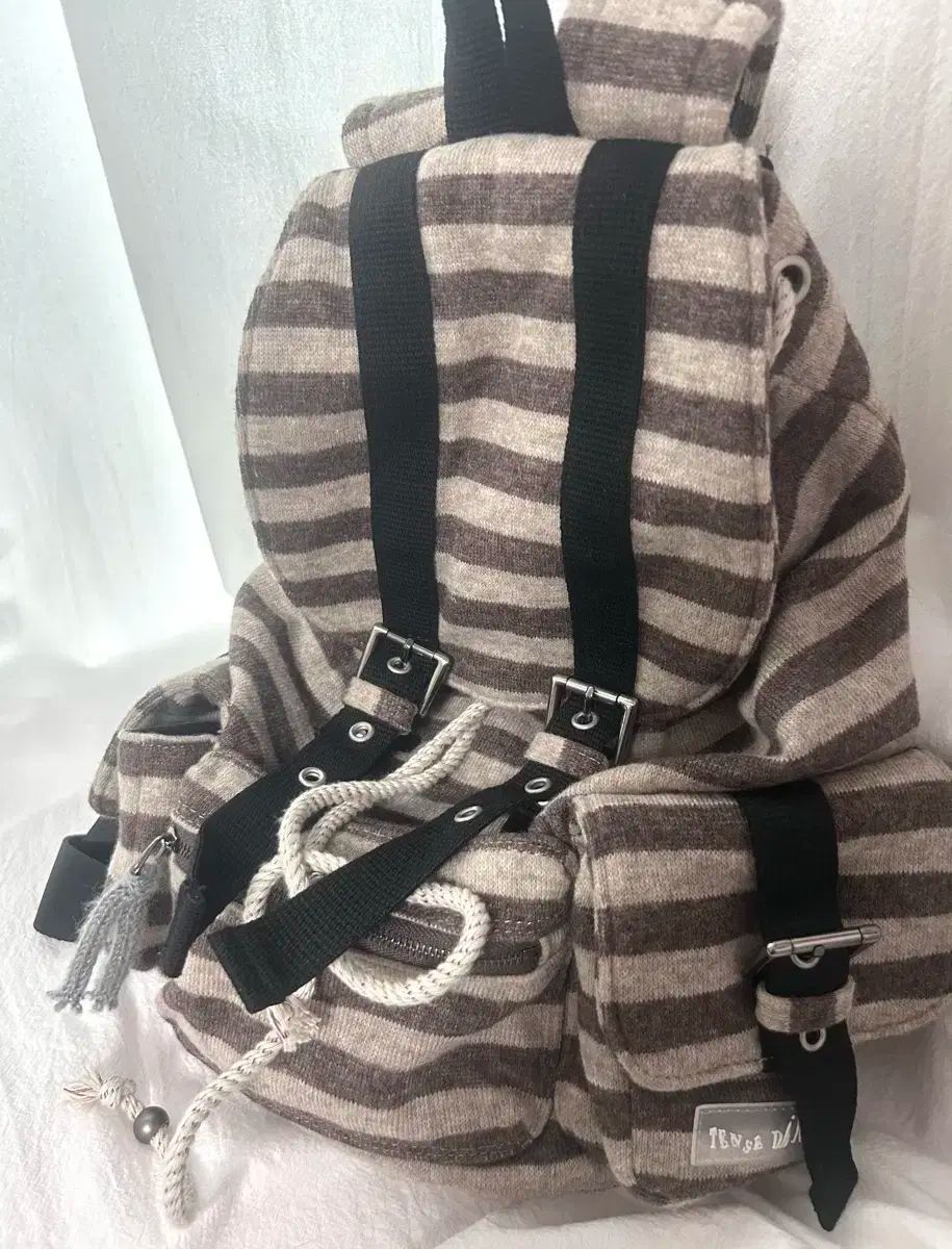 テンスダンス バックパック ブラウン