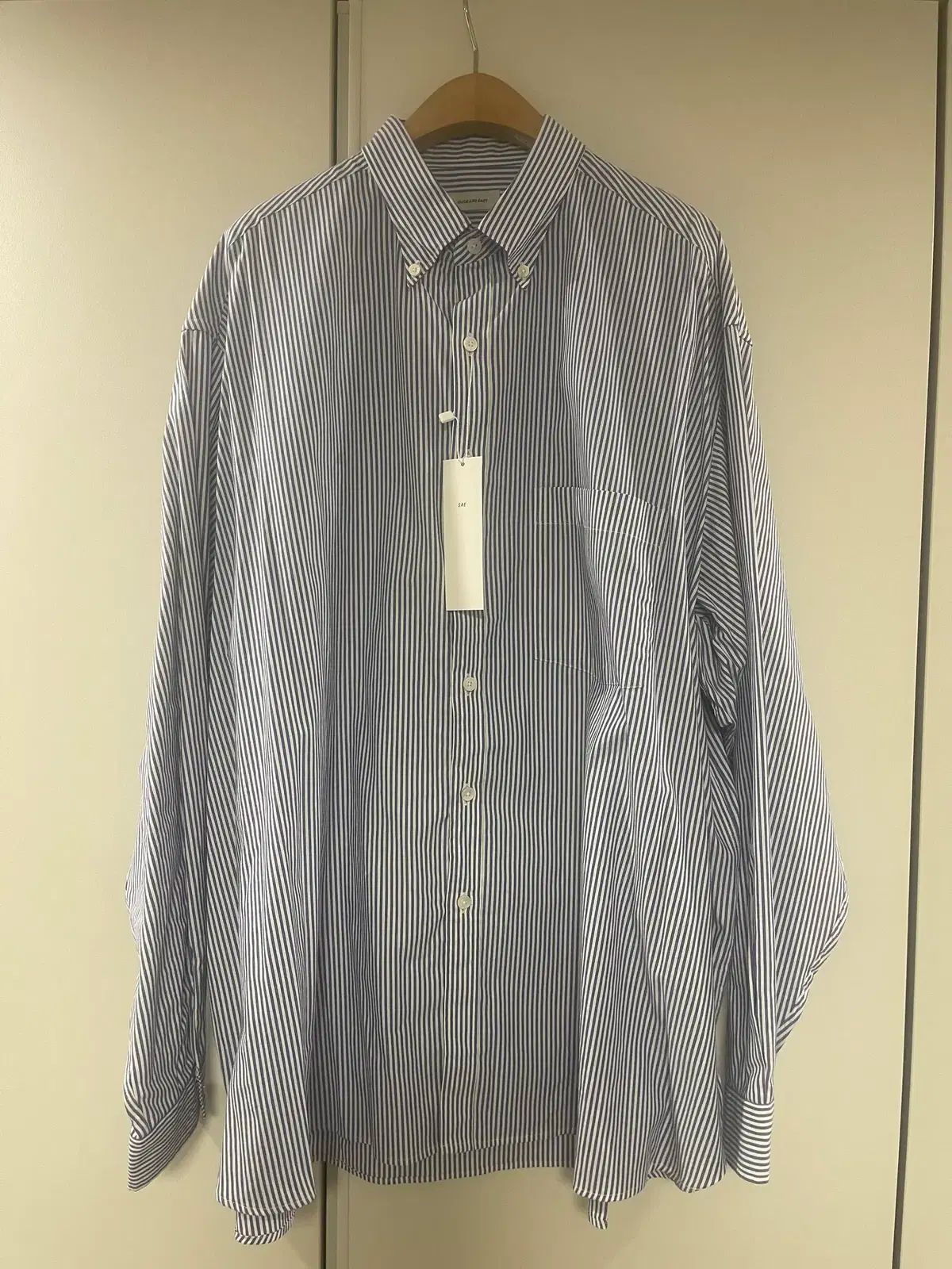 SLICK AND EASY オーバーサイズシャツ ストライプ F