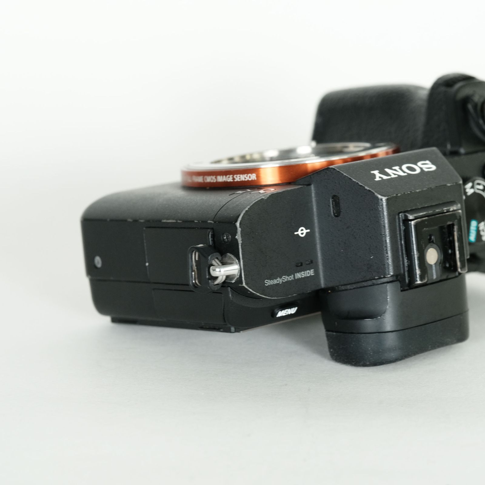 良品 | シャッター数13,950回｜バッテリー2個付] SONY α7 II（ILCE-7M2