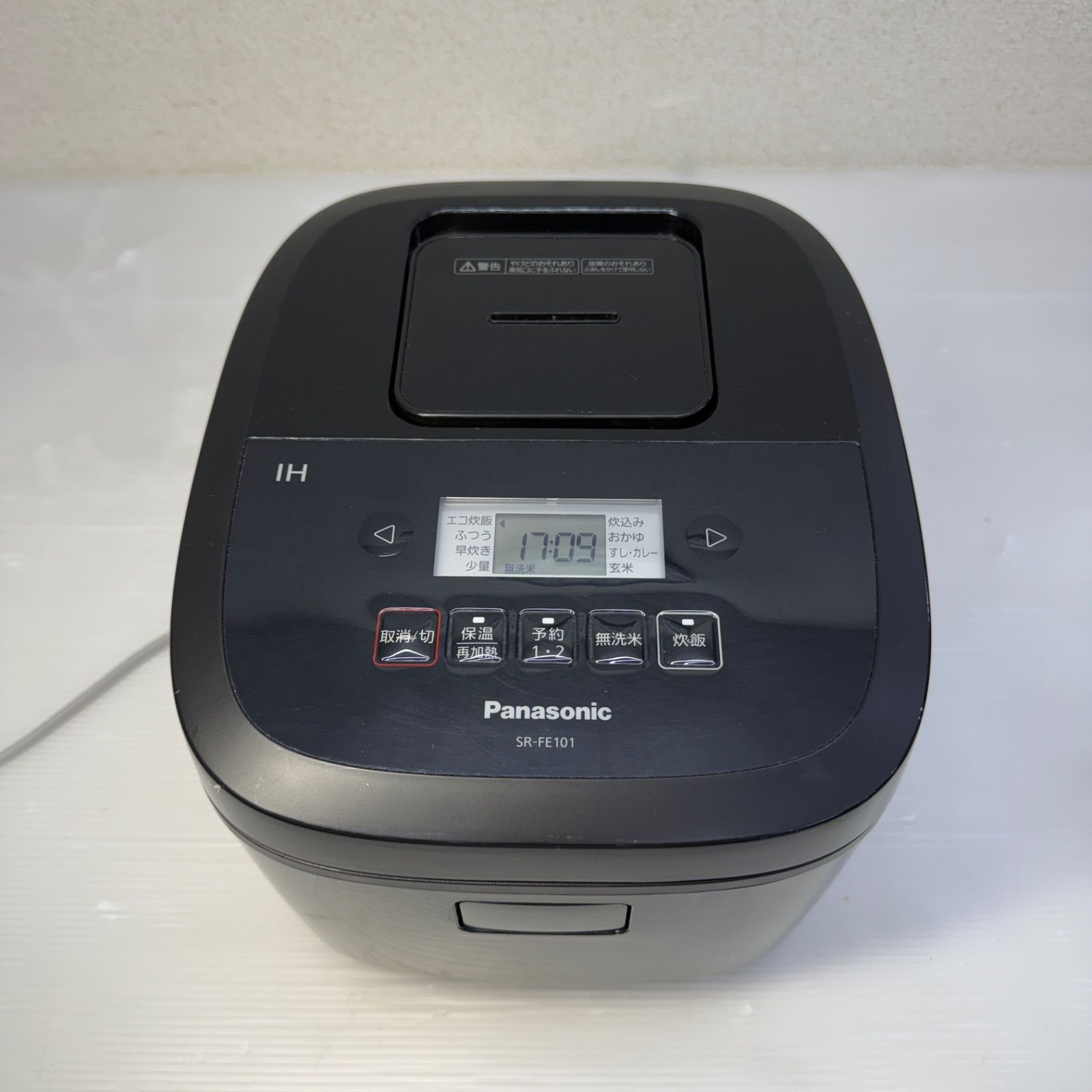 ☆パナソニック 炊飯器☆SR-FE101 Panasonic 2023年製 ジャー炊飯器
