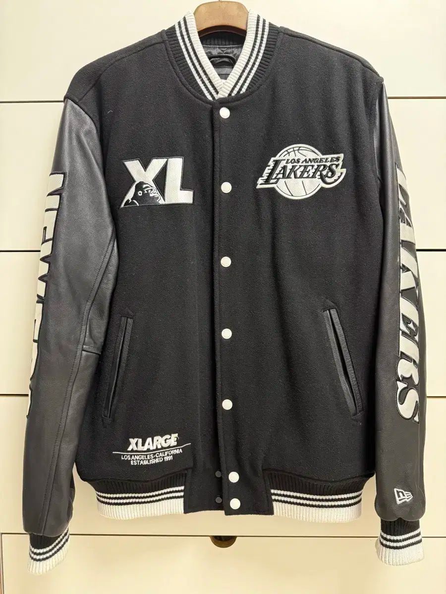 ERA ニューエラ X エックスラージ NBA エヌビーエー LA レイカーズ スタジャン ジャケット