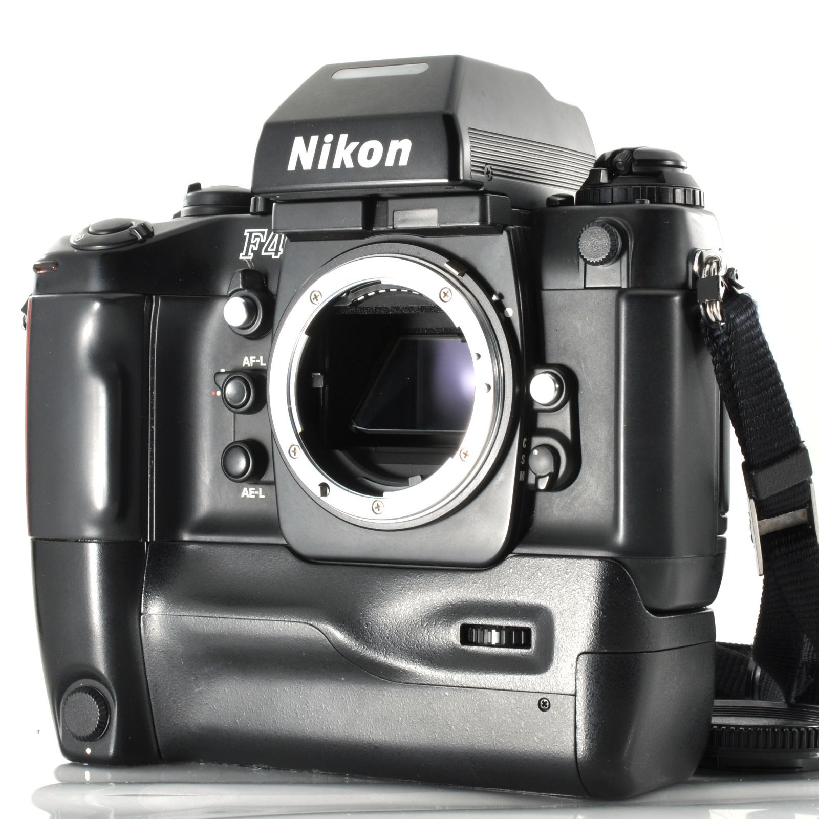 フォーカス調整できる方は かも ニコン Nikon F4E フィルムカメラ ストラップ付き M843