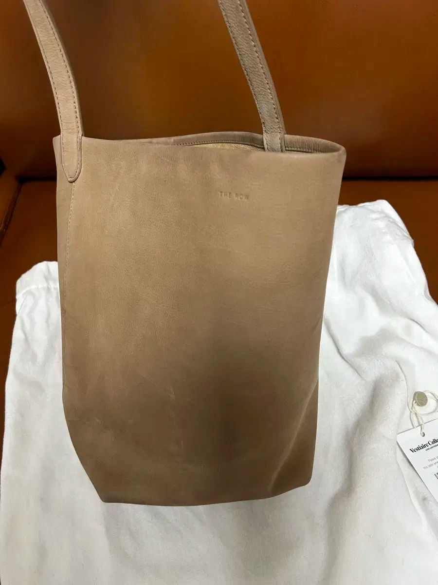 ザ ロウパークバッグヌバックミディアム