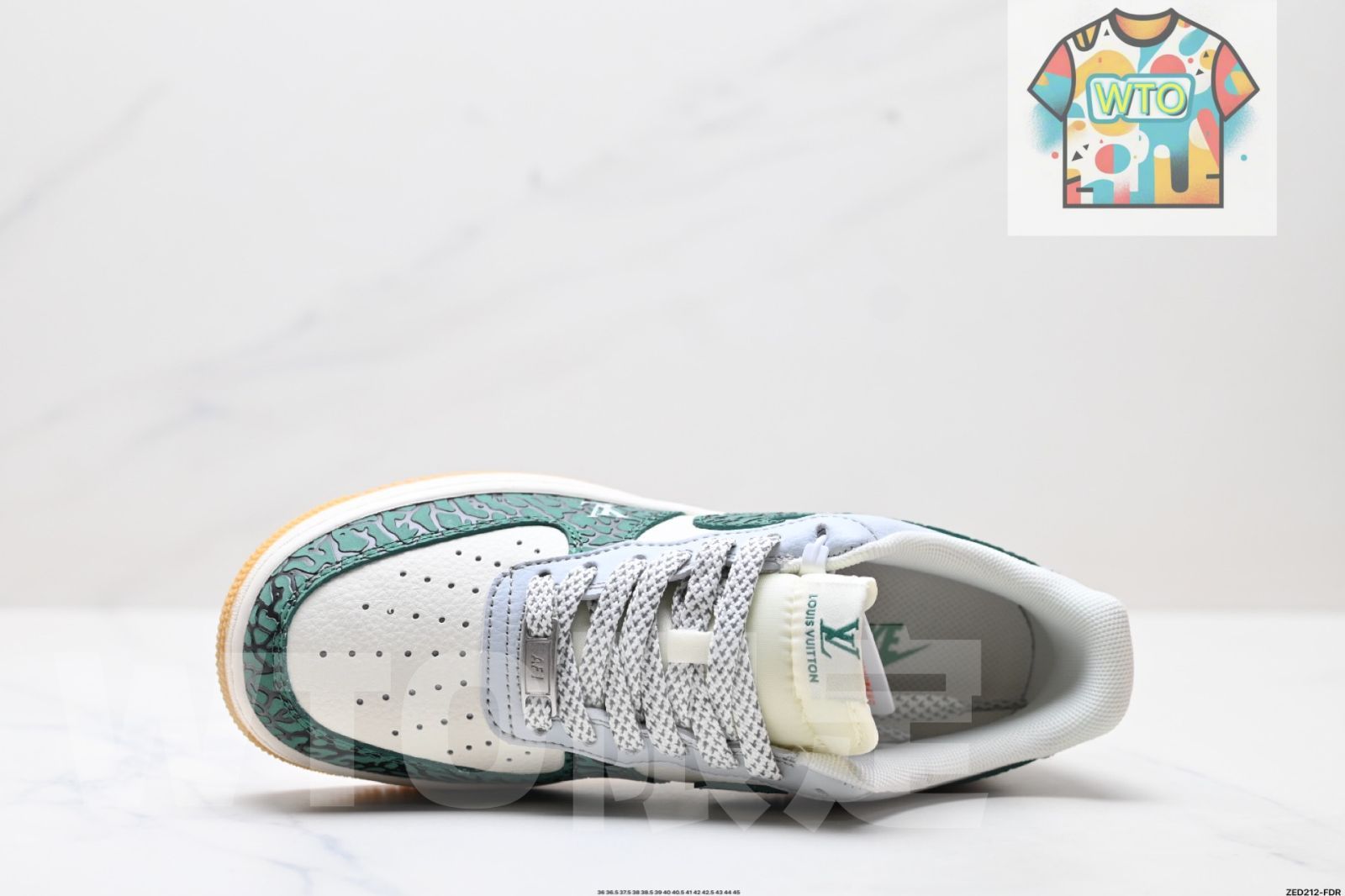 ナイキ NIKE エアフォース 1‘07 LV8 純正なロートップエアフォースのシルエットを作り出す -WTO輸入1