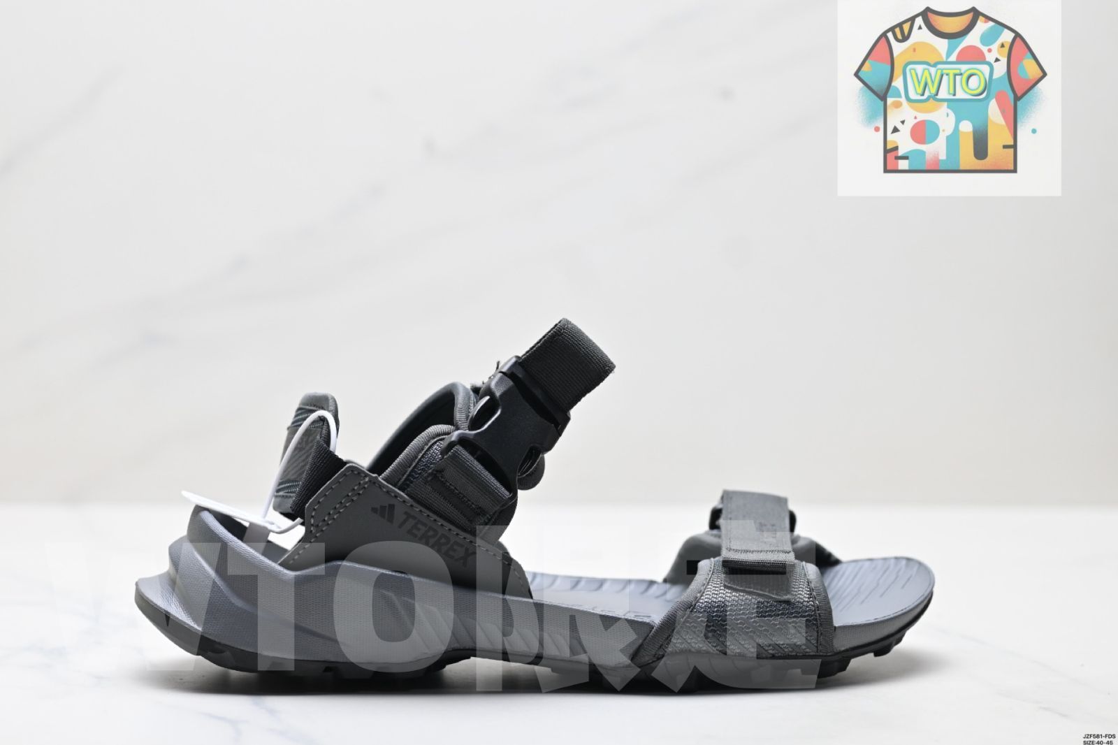 Adidas アディダス 男女兼用 アウトドアハイキング 滑り止め 耐磨耗 スポーツレジャーサンダル ビーチシューズ-WTO輸入1