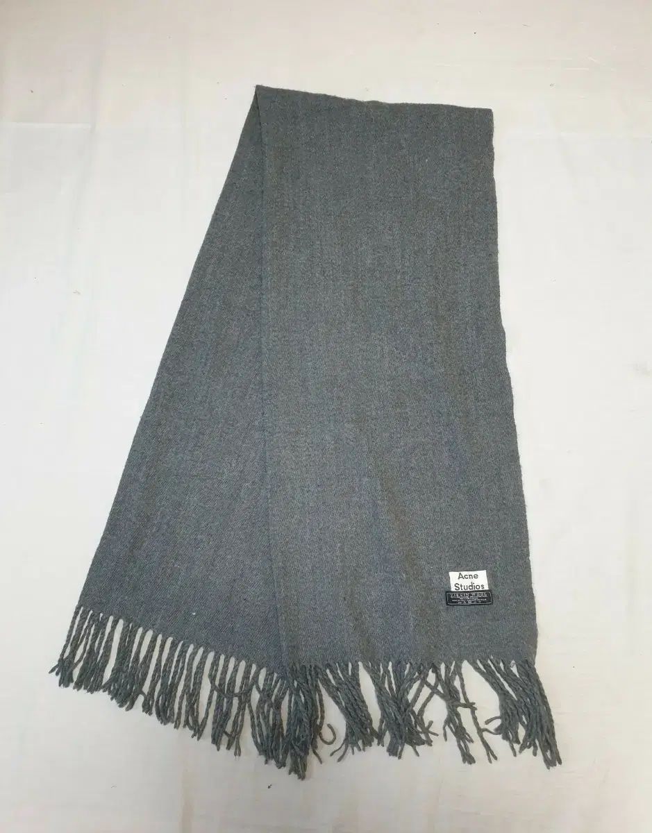アクネ ストゥディオズ バージンウール マフラー 良い Acne Studios