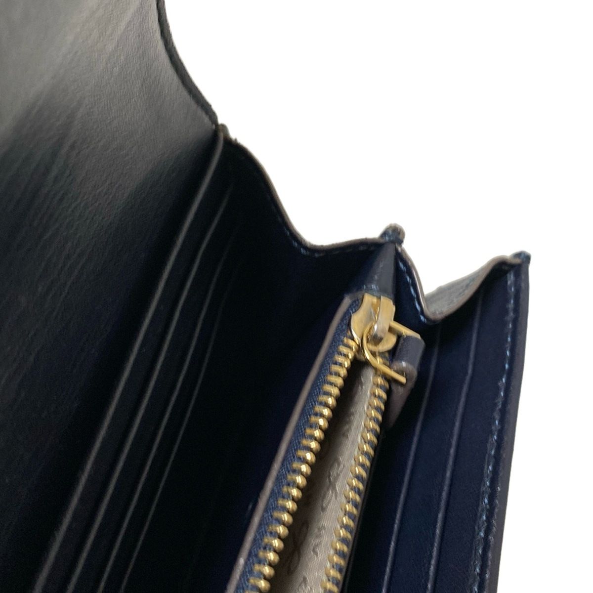 ダークブラウン アイボリー