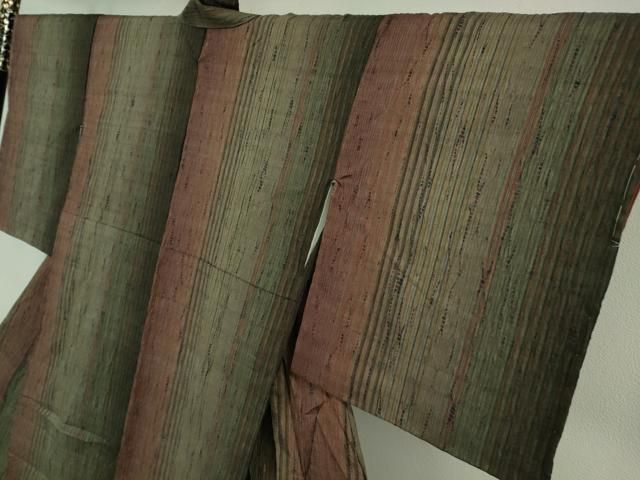平和屋着物□極上 伝統工芸士 七代目 吉澤与市 紬 杢目絞り 間道 証紙