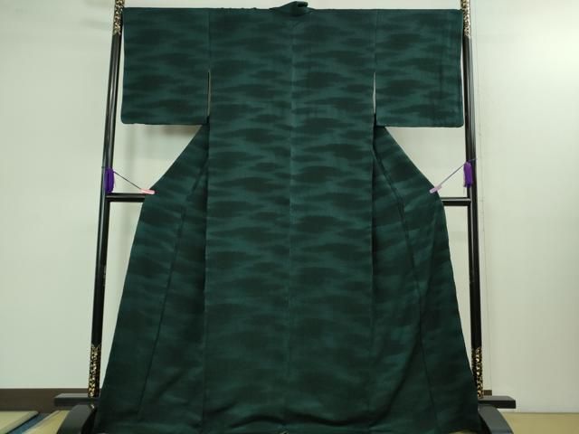 平和屋着物 上 十日町 名門青柳謹製 小紋 細波絞 深緑色 暈し染め たとう紙付き kh 5