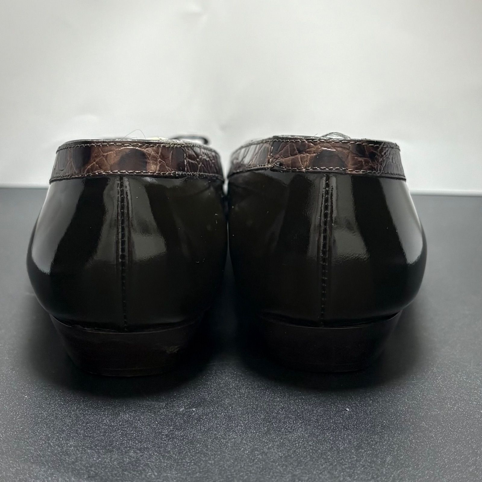 パンプス ヴァラ