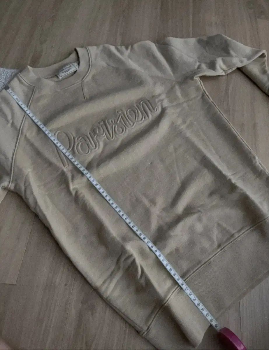 スウェット ベージュ