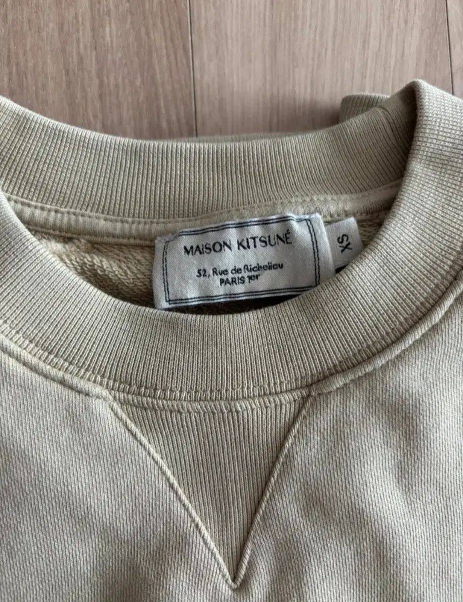 メゾンキツネ パリジャン スウェット ベージュ GINKGOPHARMACY_COM