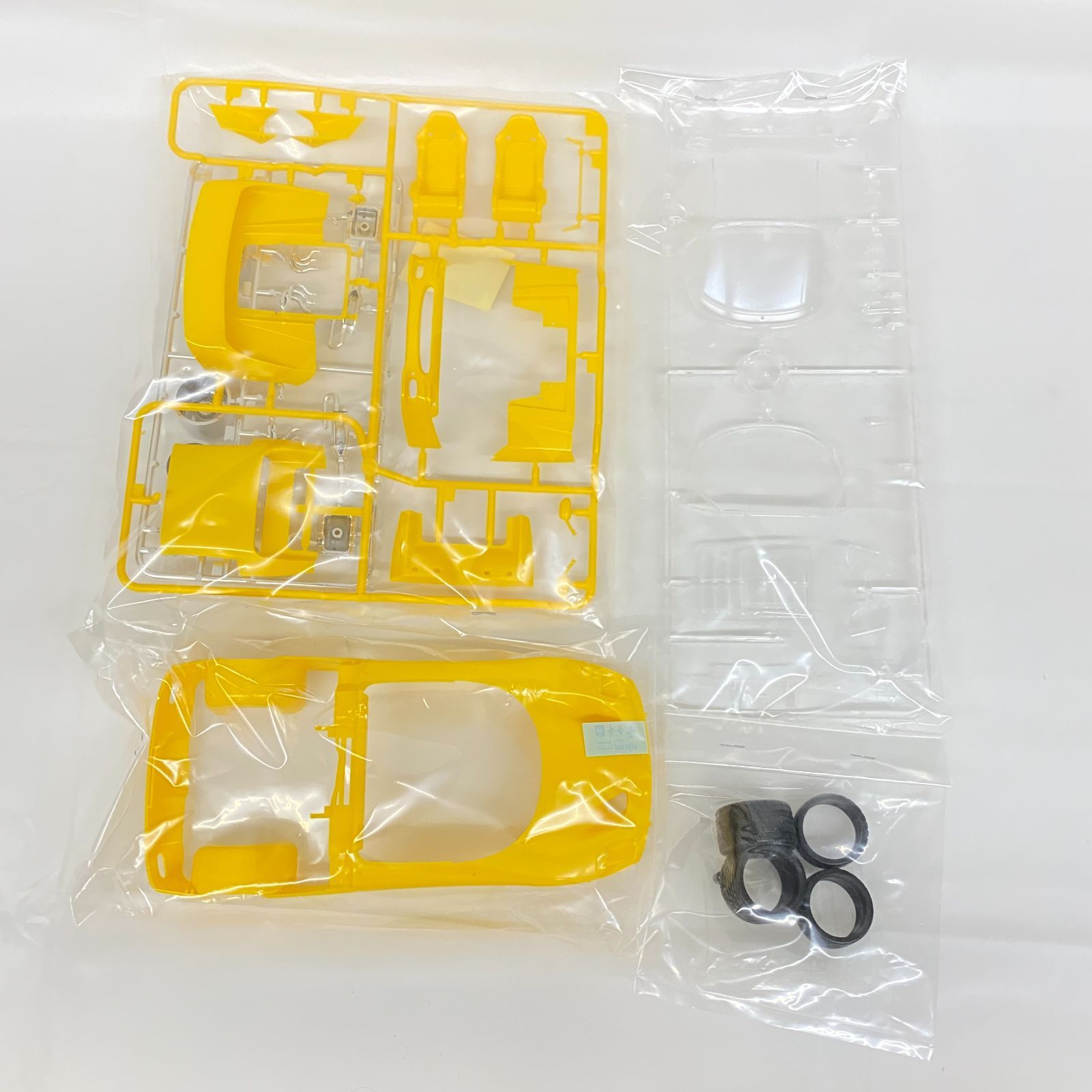 東店42-2436-2511】【店舗併売】タミヤ 1/24 フェラーリF50 イエロー