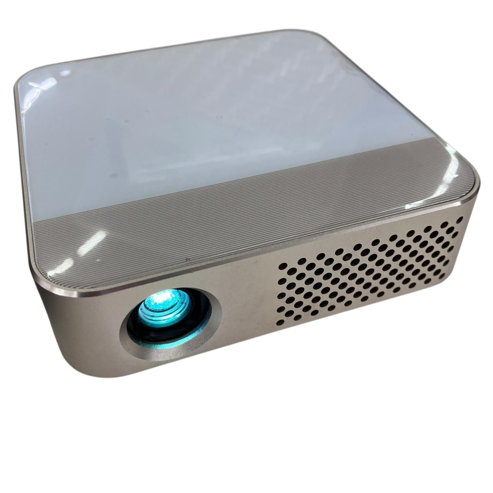 186000 ジャンク品 UENO-mono KABENI pro カベーニ プロ プロジェクター T90