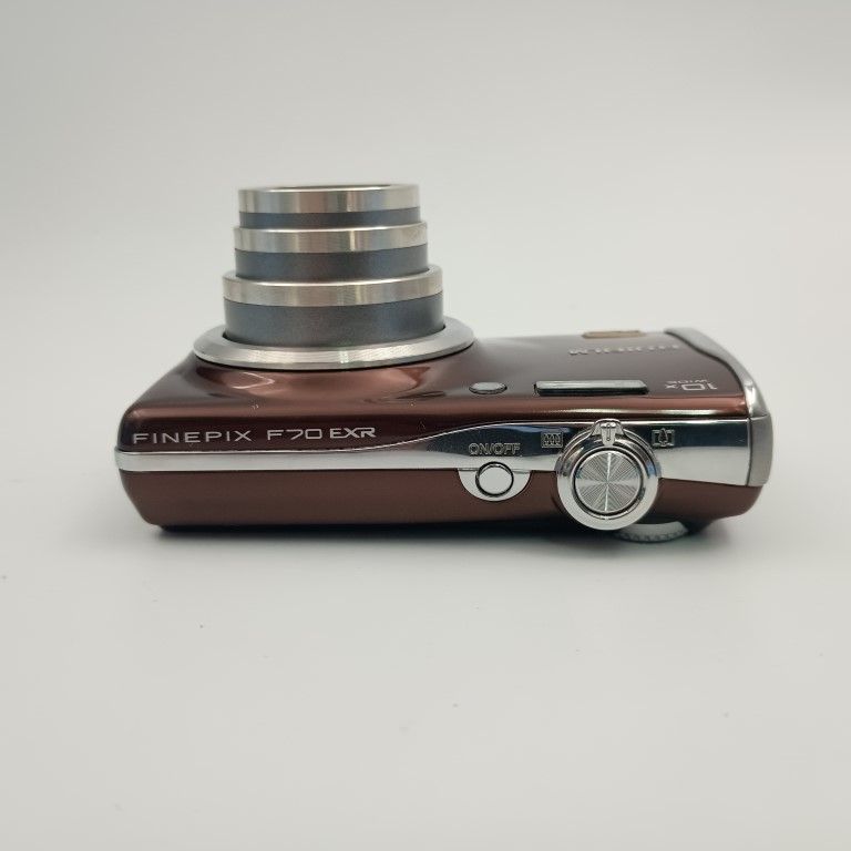 FUJIFILM FINEPIX F70EXR ブラウン コンパクトデジタルカメラ - メルカリ