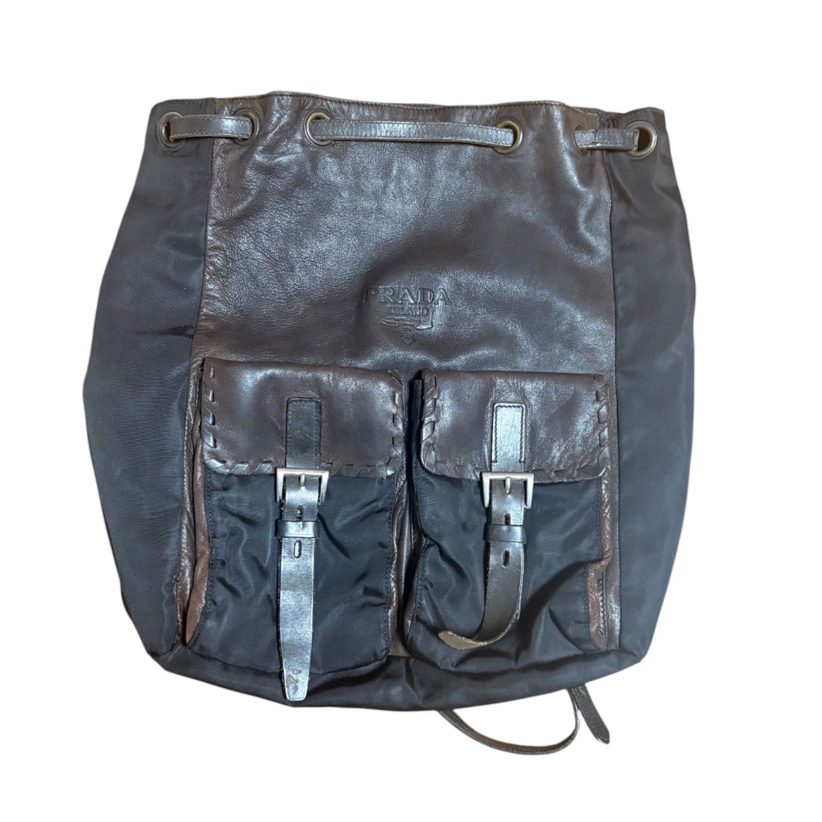 プラダ リュック ブラック 本革 ナイロン ヴィンテージ