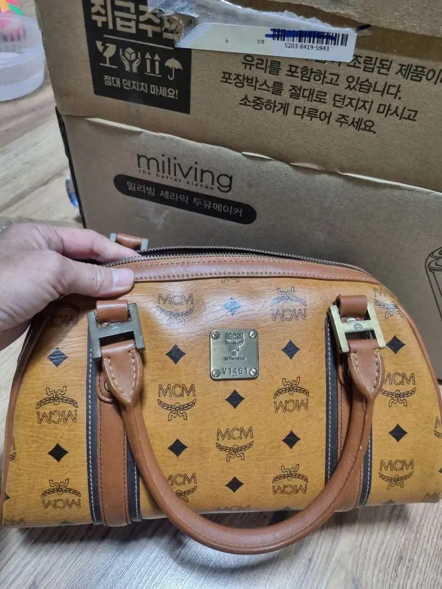 MCM ヴィセトス ボストンバッグ