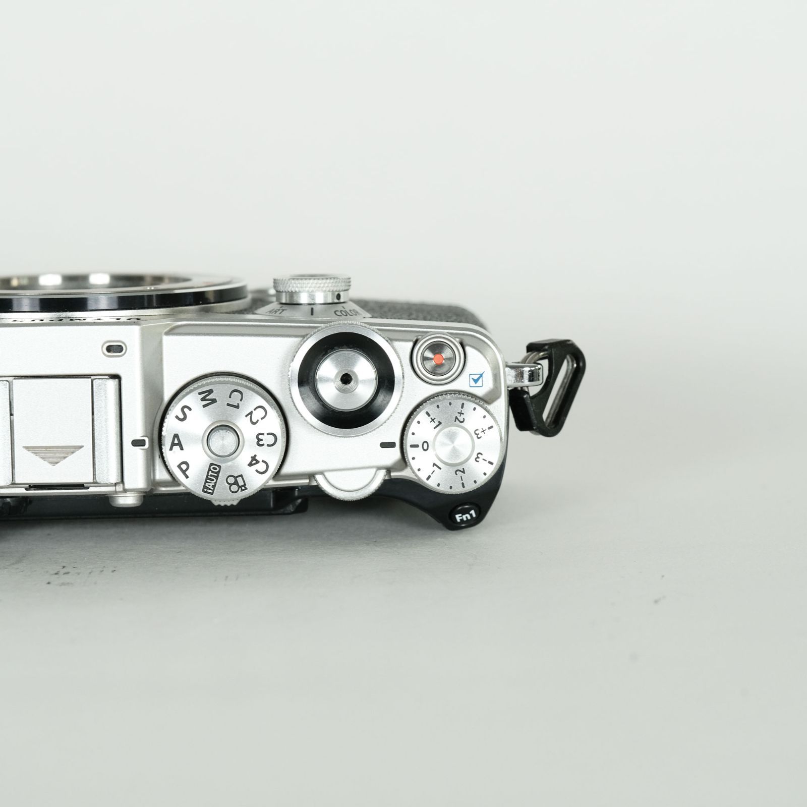  シャッター数3 480回 OLYMPUS PEN F ボディ シルバー ミラーレス一眼カメラ ミラーレス一眼 デジタルカメラ