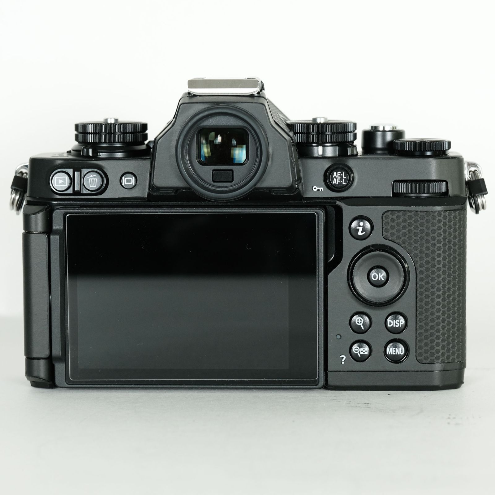 ボディ ブラック