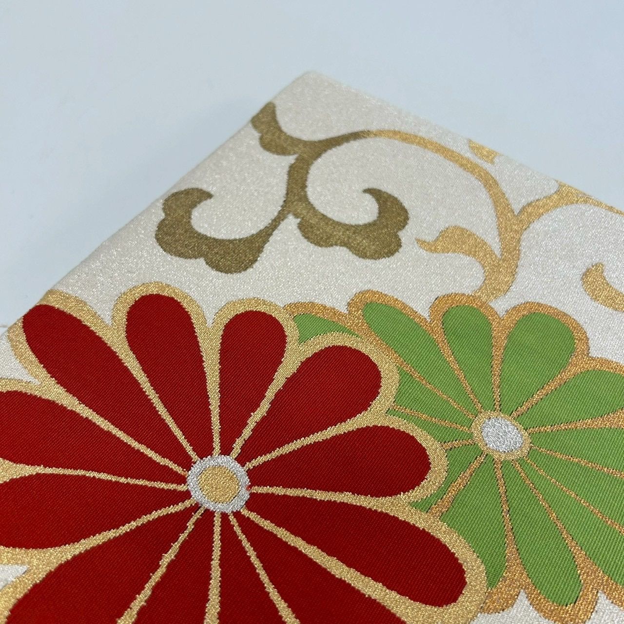 綴れ 名古屋帯 正絹 金銀糸織り込み 花唐草 八寸 MA-1024 - メルカリ