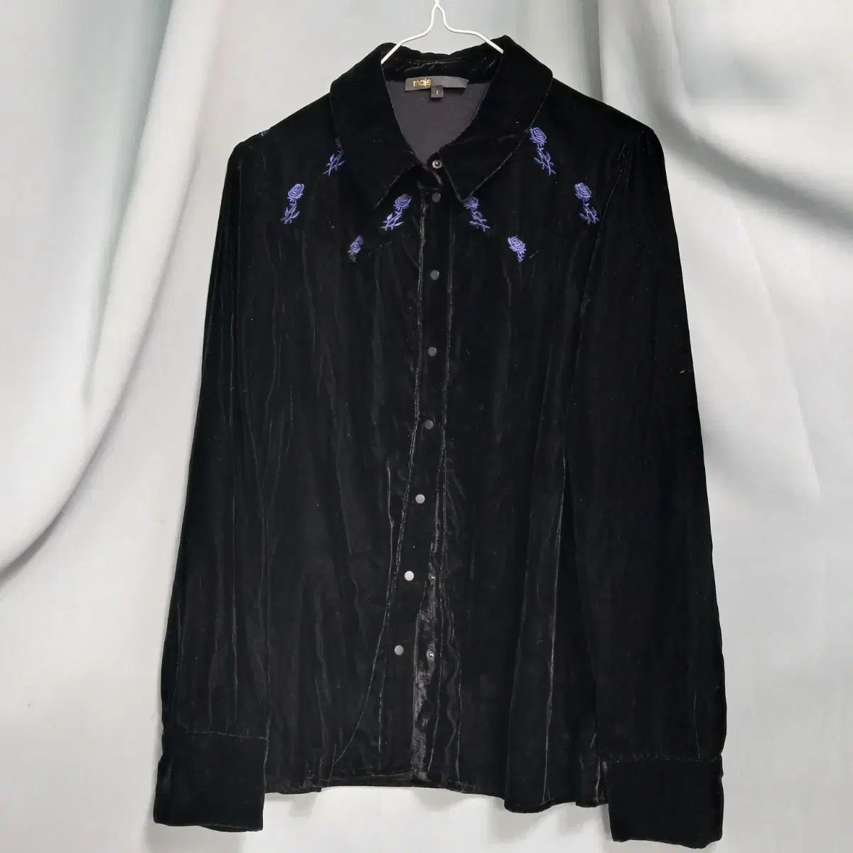 マージュ ブラック ツアーベルベット フラワー 刺繍 麻 ベル シャツ 数 55 66