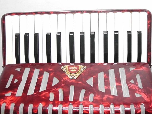 Tomboトンボ No.181 アコーディオン ケース付き 2511 M - メルカリ