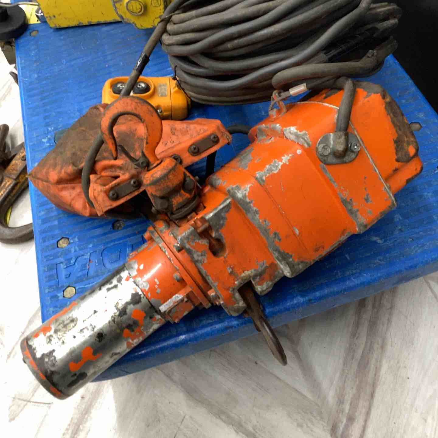 象印 懸垂式小型電気チェーンブロック αSB-025 250kg 揚程6m 二速型 越谷店