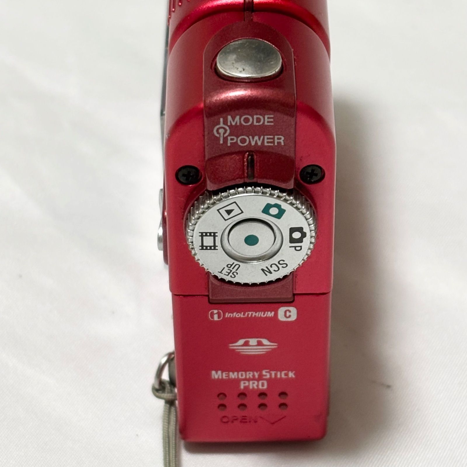 送料無料】SONY/ソニー/Cyber-shot/サイバーショット/DSC-F77A/レッド