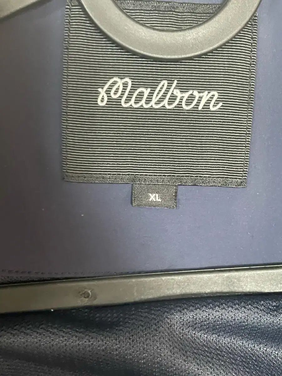 マルボンゴルフ ネイビー ウィンドブレーカー XL