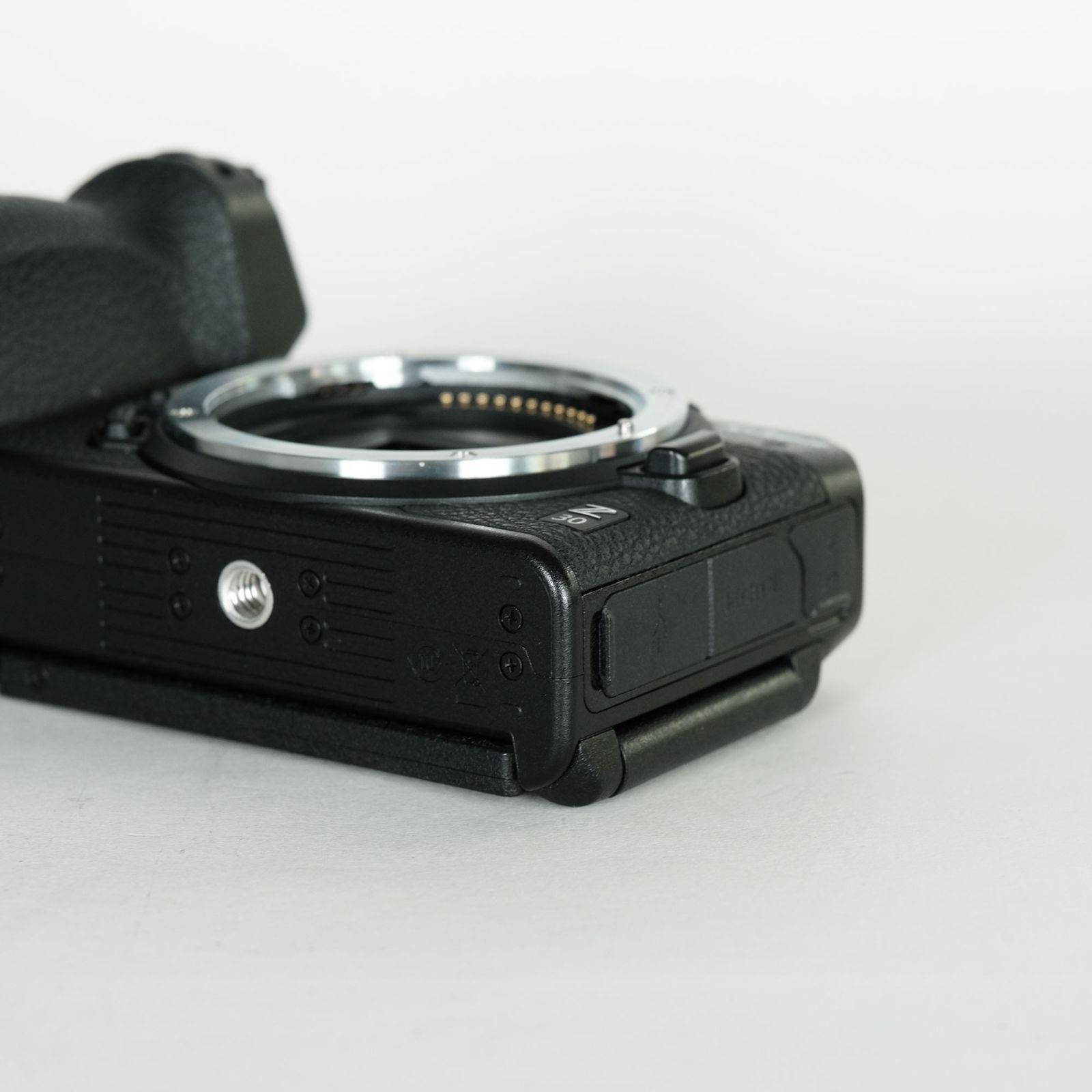 NIKON Z30 ボディ ショット数5958 Nikon Z30 Specs and Review