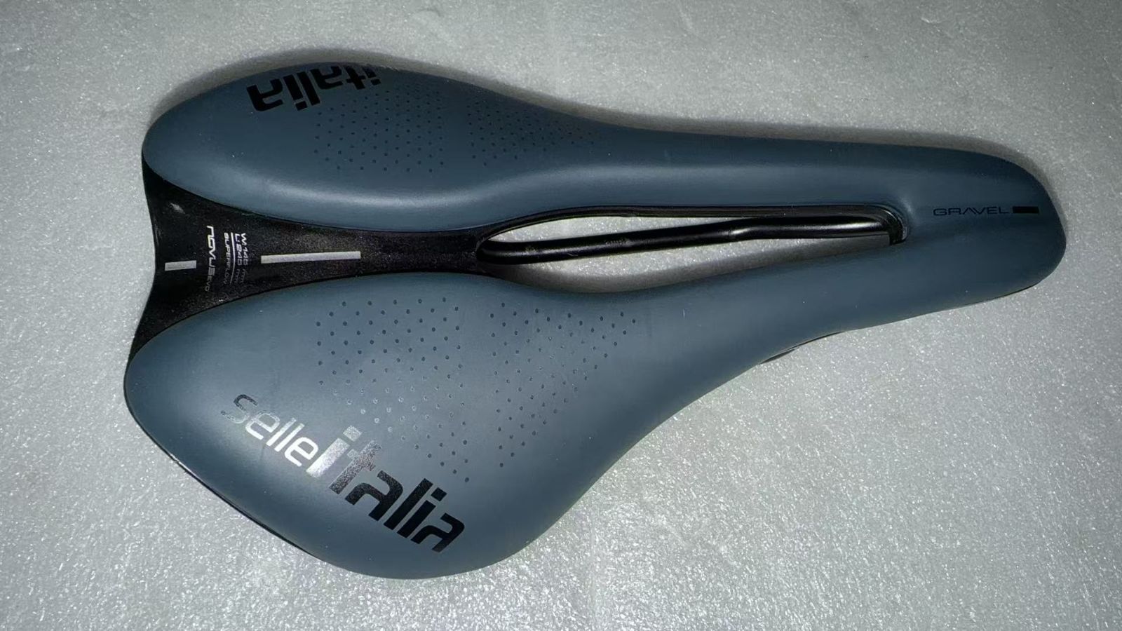 selle-ITALIA ( セライタリア ) サドル NOVUS BOOST EVO GRAVEL TM