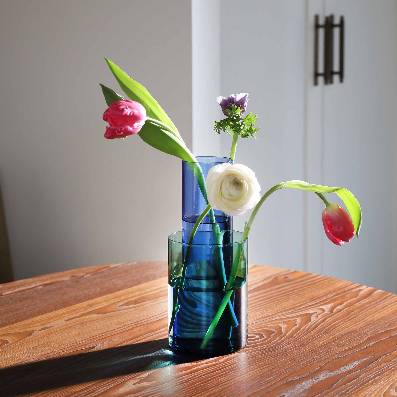 ミントグリーン ガラス花瓶 中型 ミントグリーン ガラス花瓶 中型