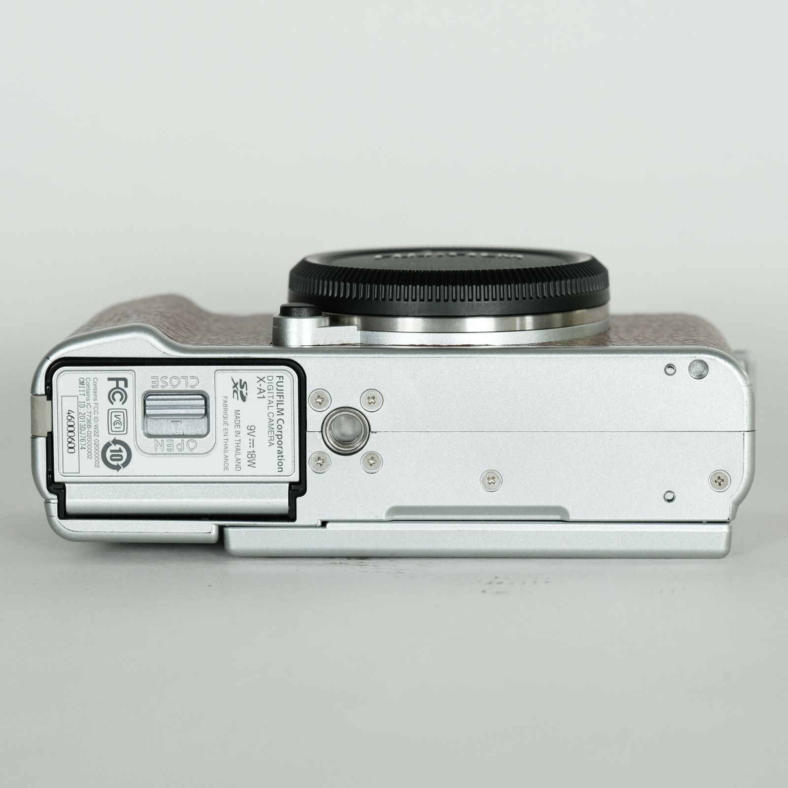 良品 | 注意事項あり] FUJIFILM X-A1 ボディ ブラウン | ミラーレス