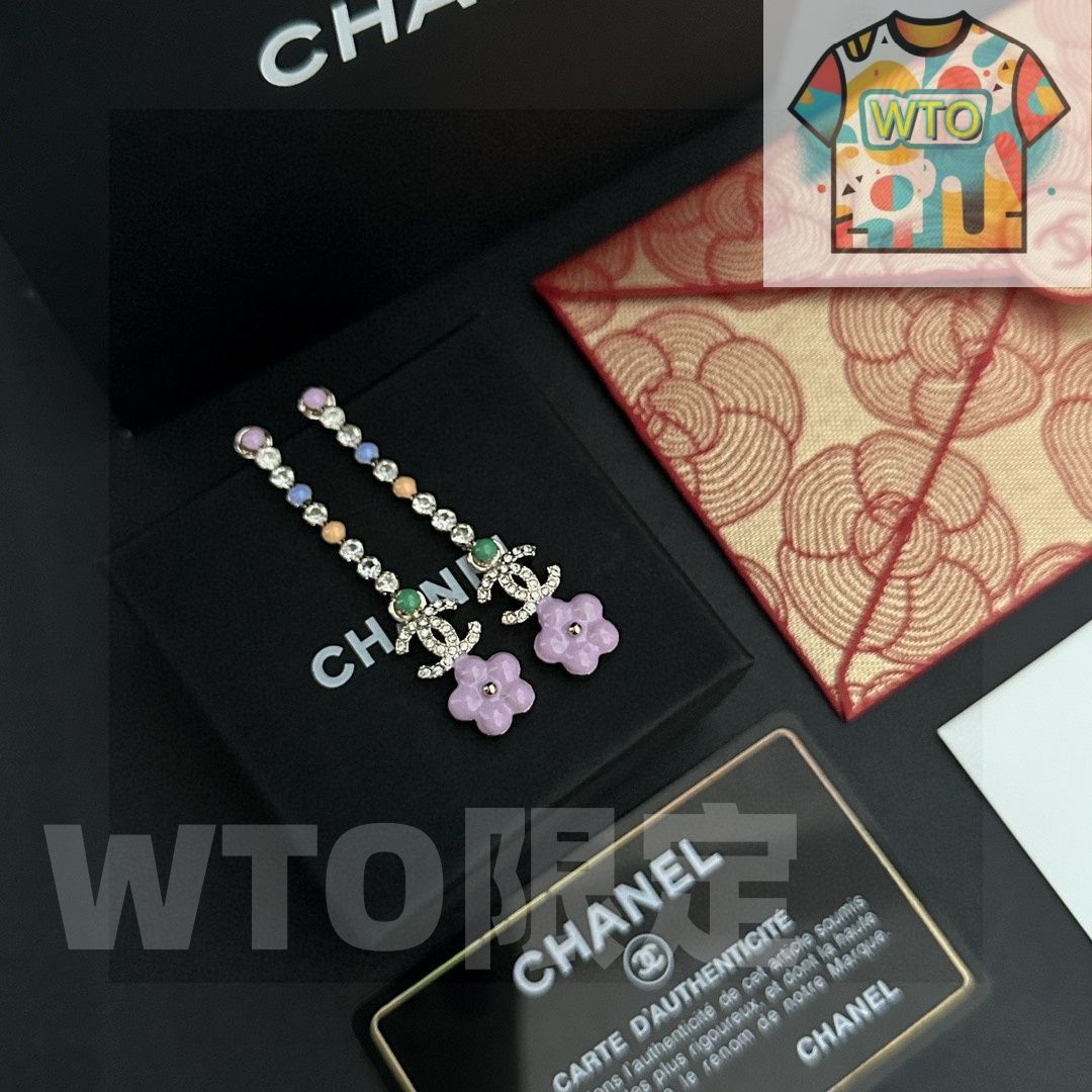 今日 CHANEL ヴィンテージ ダブル C ピアス エレガントデザイン