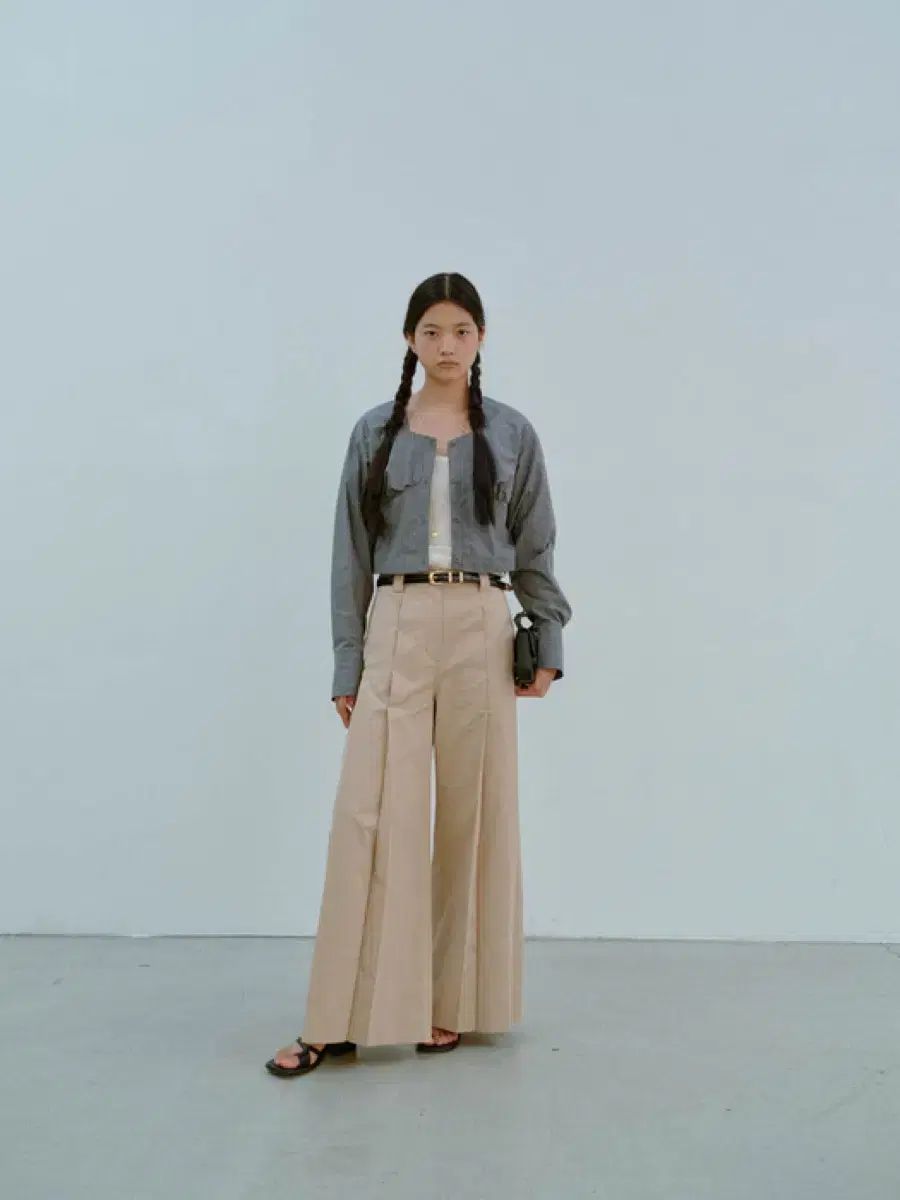 エートス ワイド ピンタック スラックス パンツ s