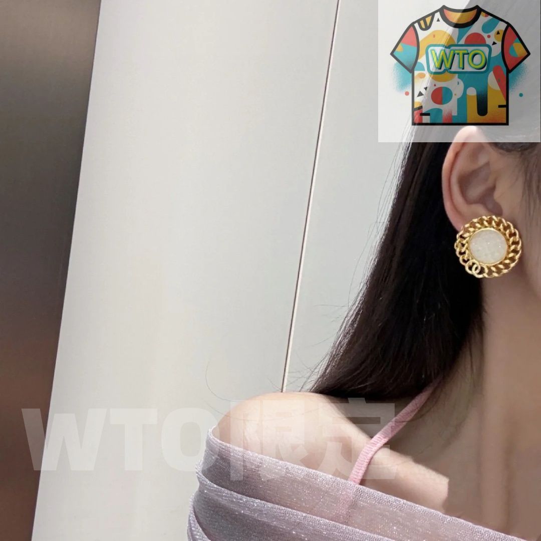  WTO通販 CHANEL シャネル 24 年 丸形ヴィンテージ メタル イヤリング -WTO輸入-FMS 46 イヤリング ノンホールピアス アクセサリー
