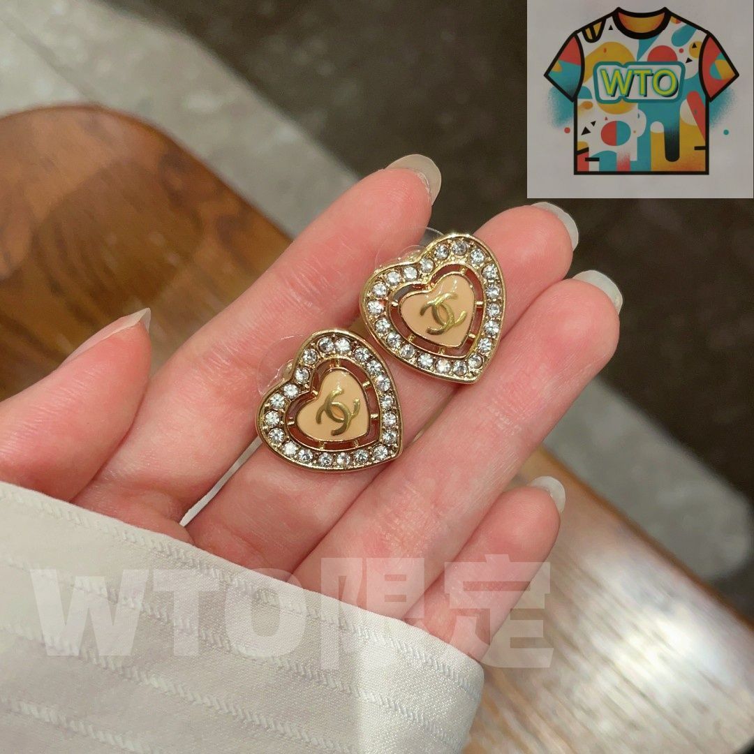  WTO通販 Chanel ダブル C イヤリング オリジナルリプリカロゴ 在庫 価格-WTO輸入-CAQ 37 イヤリング ノンホールピアス アクセサリー