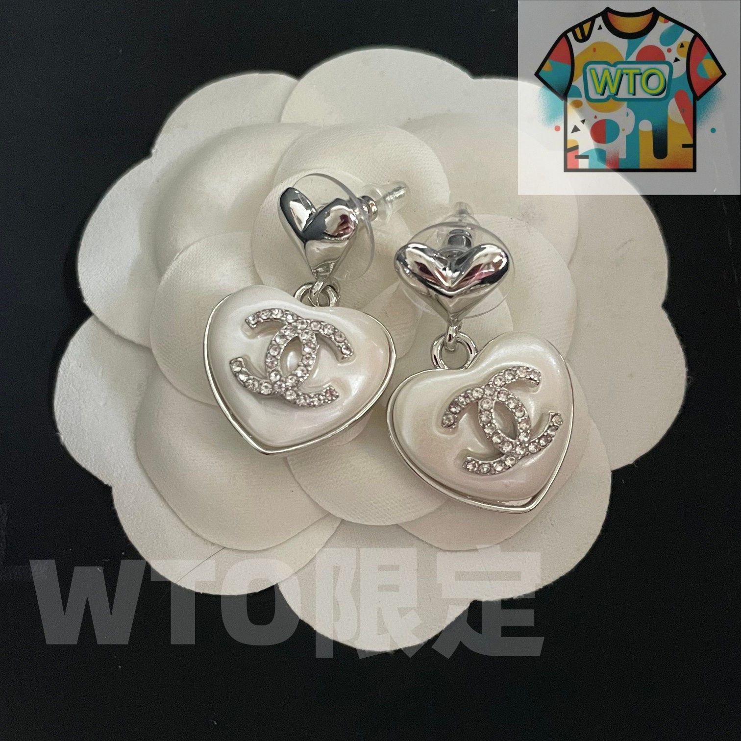 イヤリング オリジナルリプリカロゴ