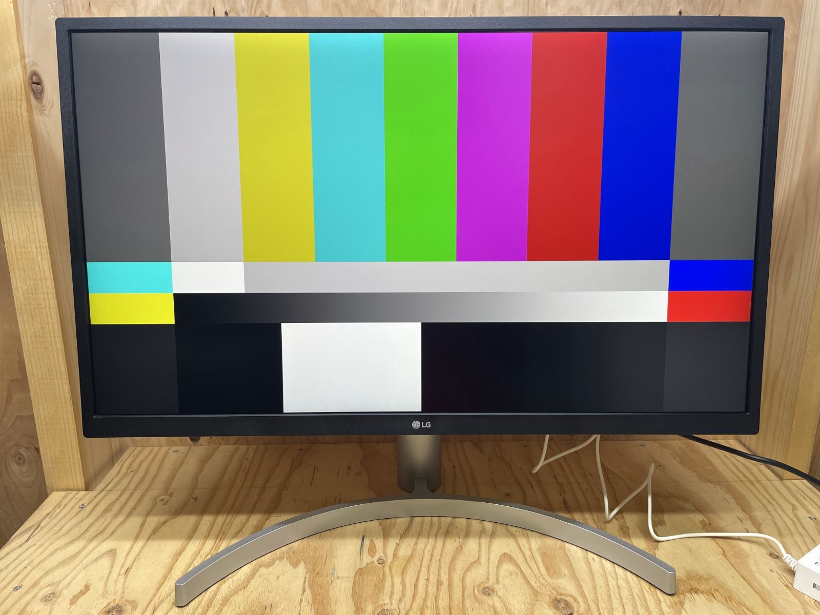 LG 27インチ 4Kゲーミングモニター 27UL550-W 製