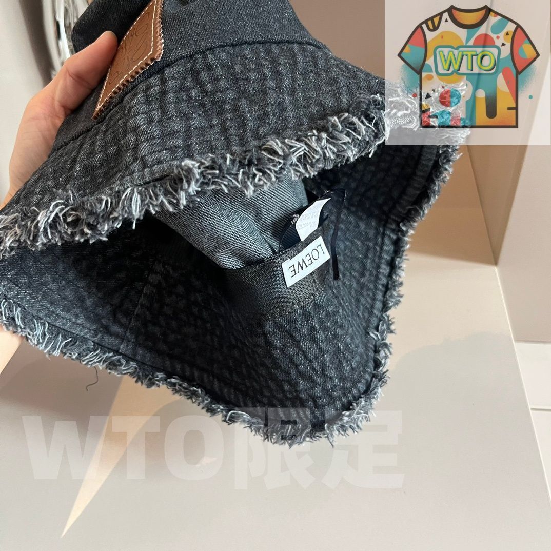 ロエベ のデニムバケットハット